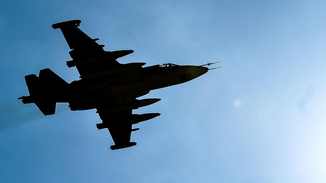 Су-25 уничтожили авиаракетами опорный пункт ВСУ в курском приграничье